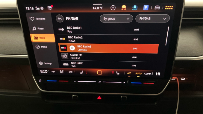 Volkswagen ID. Buzz 210kW Style Pro 79kWh 5dr Auto [Design+] Electric Estate - Image 27